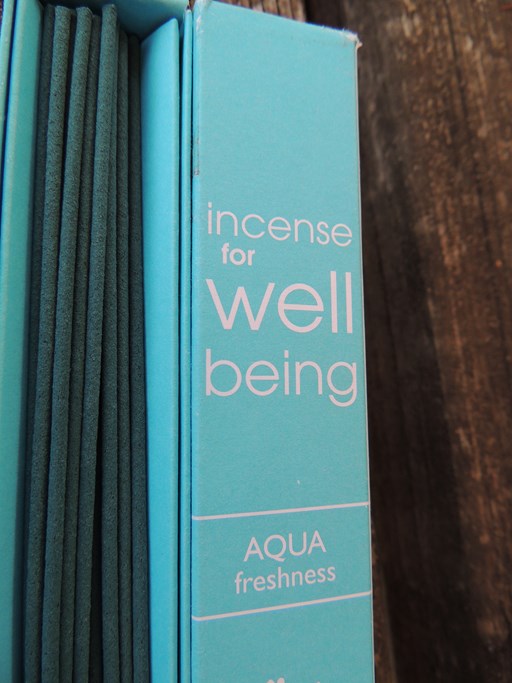 Aqua 