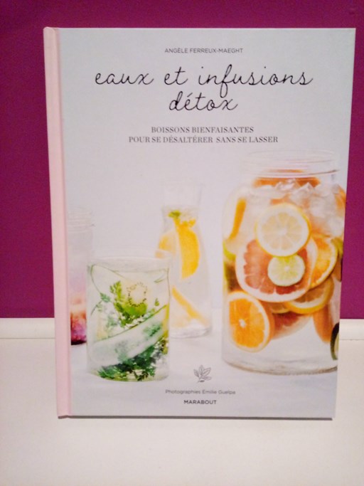 Eaux et infusions détox